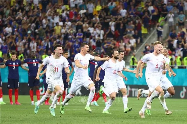 EURO 2020: Tiết lộ gây sốc về tuyển Pháp