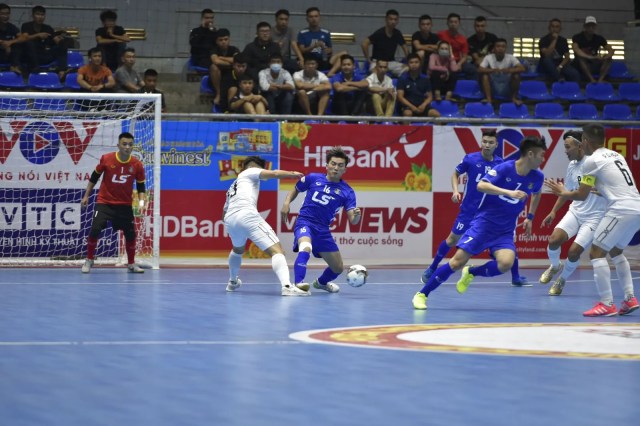 Giải Futsal VĐQG 2021: Quyết liệt cuộc chiến ngôi đầu