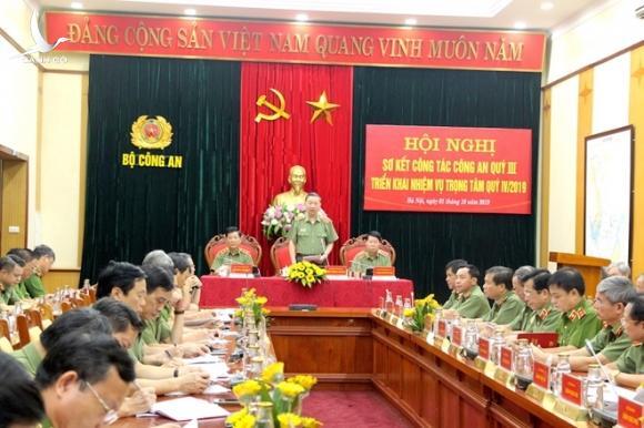 Giải quyết ổn định từ cơ sở các vụ việc phức tạp, được dư luận quan tâm Giải quyết ổn định từ cơ sở các vụ việc phức tạp, được dư luận quan tâm