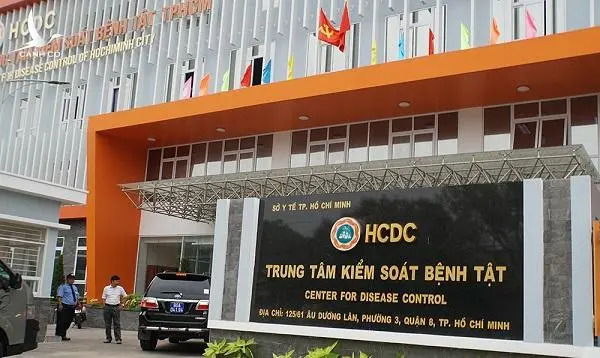 Giám đốc HCDC được biệt phái tới Trung tâm xét nghiệm SARS-CoV-2