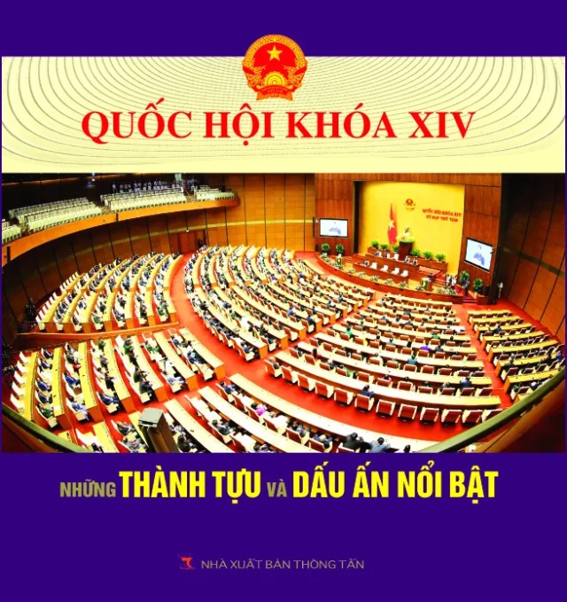 Giới thiệu sách ảnh 'Quốc hội khóa XIV - Những thành tựu và dấu ấn nổi bật'