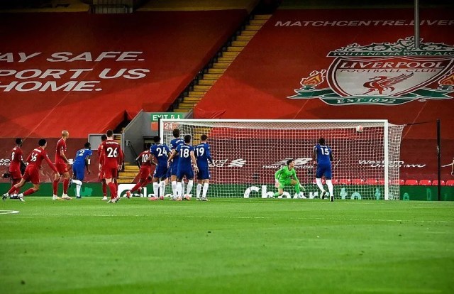 Hạ Chelsea 5 - 3, Liverpool khẳng định sức mạnh nhà vô địch