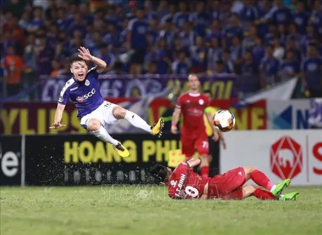 Hà Nội FC - CLB TP Hồ Chí Minh: 'Luận anh hùng'