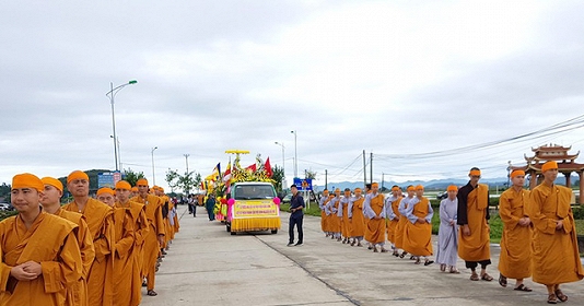 Hài cốt Thầy trụ trì chùa Vĩnh Nghiêm được đưa về sau hơn 70 năm lưu lạc