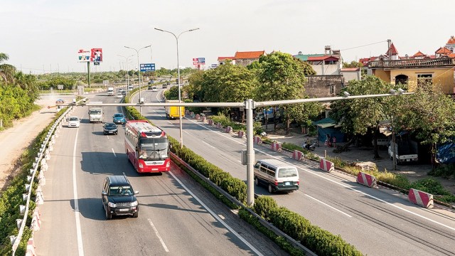 Hay: Sớm lắp camera để giảm CSGT ra đường