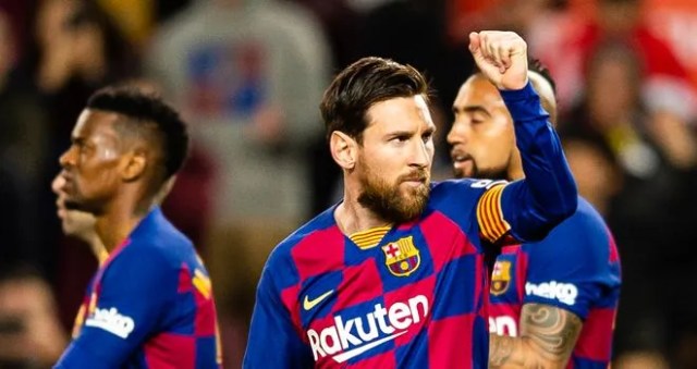 HLV Barca làm rõ tương lai Messi