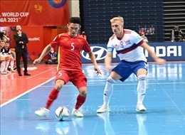 HLV futsal Việt Nam Phạm Minh Giang dương tính với virus SARS-CoV-2, tự cách ly và điều trị tại khách sạn