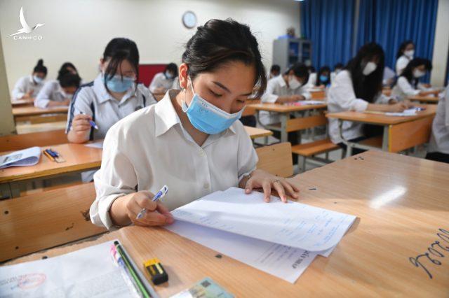 Hoãn thi chứng chỉ ngoại ngữ quốc tế, những mối quan ngại liệu có đang bị thổi phồng?