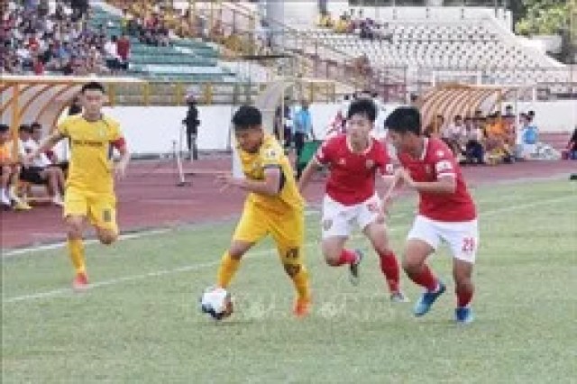 Thắng đậm Thanh Hóa, Sài Gòn FC giữ vững ngôi đầu