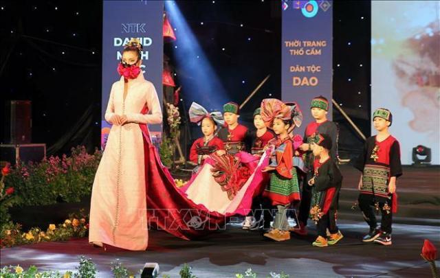 Khai mạc Festival 'Tinh hoa Tây Bắc - Hương sắc Lào Cai'