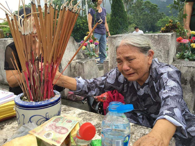 Không bao giờ lãng quên tháng Hai năm 1979