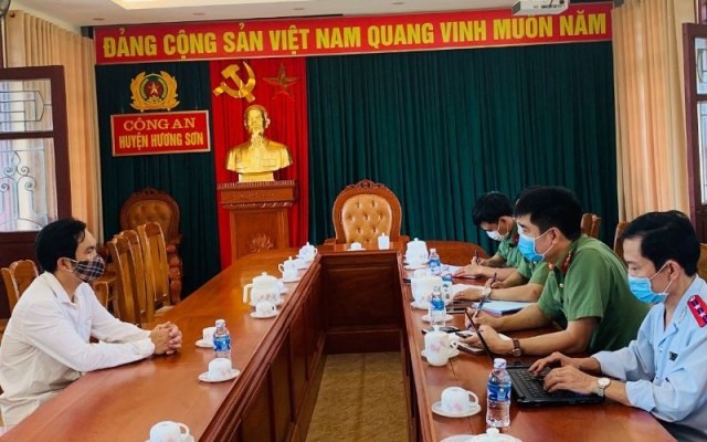 Không chấp nhận loại thầy giáo như thế này