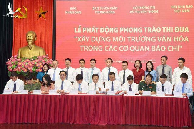 Không thể làm ngơ với phóng viên “làm tiền” doanh nghiệp