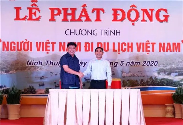 Kích cầu du lịch, thu hút người Việt Nam đi du lịch Việt Nam