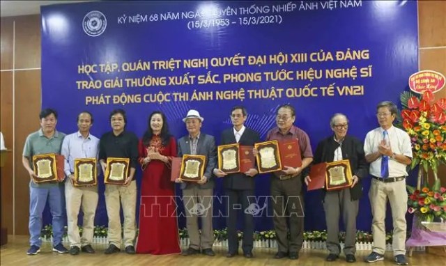 Kỷ niệm 68 năm Ngày truyền thống Nhiếp ảnh Việt Nam