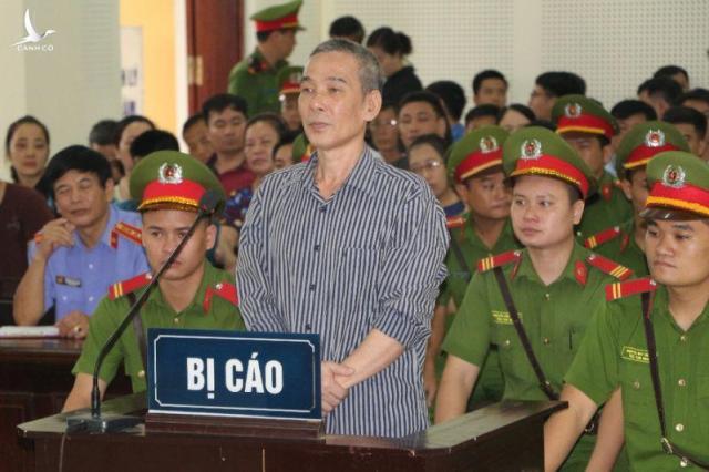 Lê Đình Lượng: Tội phạm nhưng lại được vinh danh Lê Đình Lượng: Tội phạm nhưng lại được vinh danh
