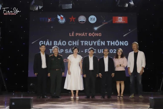 Lễ phát động Giải báo chí - truyền thông 'Thắp sáng (Fire Up) 2020'