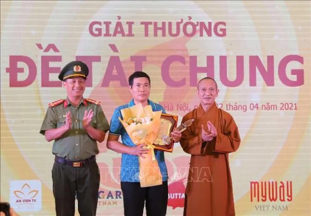 Lễ trao giải và khai mạc triển lãm cuộc thi ảnh 'Phật giáo trong đời sống'