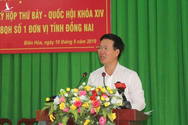 Linh mục hay linh cẩu?