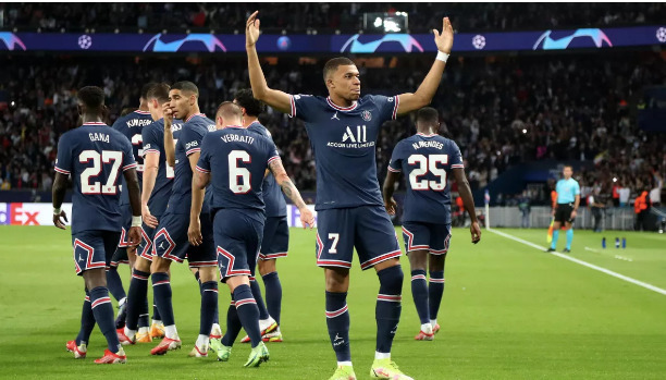 Liverpool cùng PSG thắng kịch tính