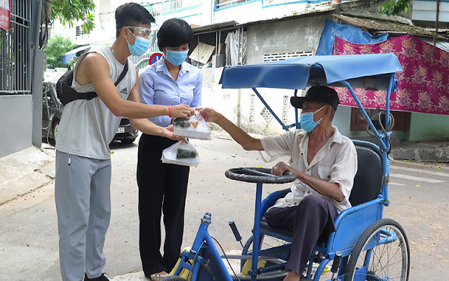 Lợi dụng dịch bệnh để trục lợi