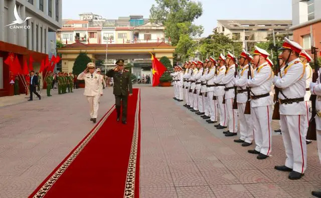 Mục tiêu cao nhất là tạo điều kiện cho người phạm tội sửa chữa lỗi lầm, sớm hoàn lương