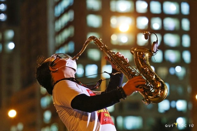 Nghệ sĩ saxophone Trần Mạnh Tuấn qua giai đoạn nguy kịch sau cơn đột quỵ