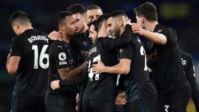 Ngoại hạng Anh: Man City tăng tốc