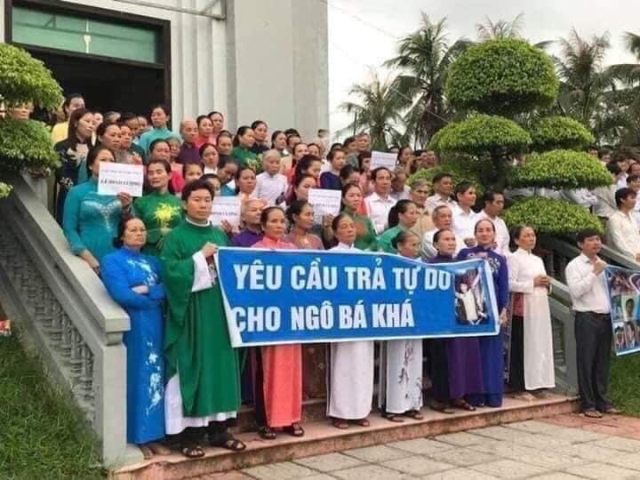 Nguyễn Đình Thục làm ô uế chúa Giêsu khi ủng hộ Khá bảnh