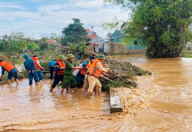 Nhân bão Yagi nói về chuyện 