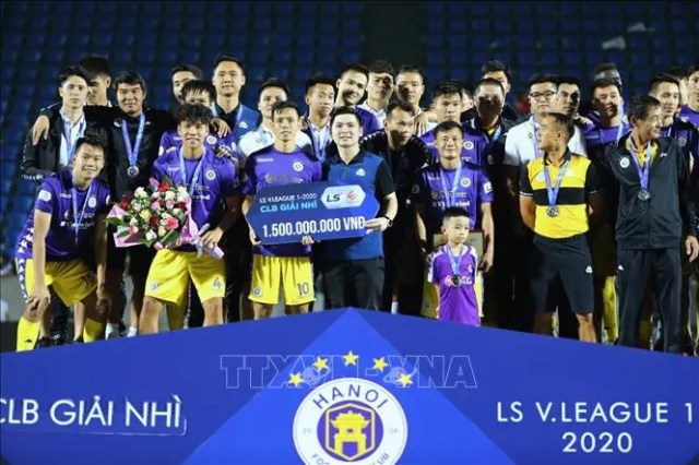 Nhìn lại V.League 2020: Kết thúc đẹp trong mùa giải đầy biến động