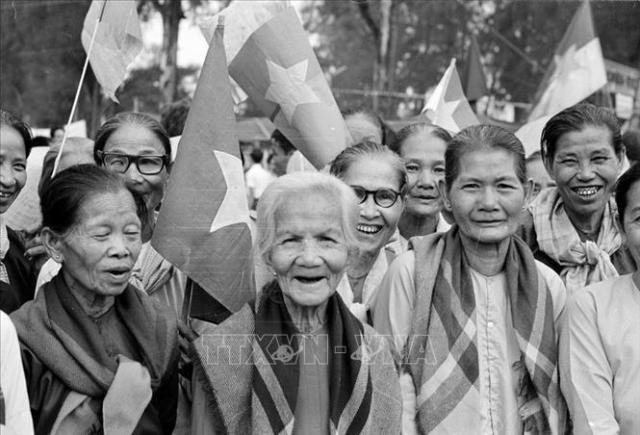 Những ca khúc làm ‘sống dậy’ thời khắc lịch sử ngày 30/4/1975