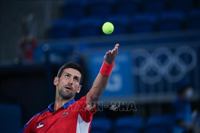 Novak Djokovic gặp trở ngại liên quan quy định tiêm phòng COVID-19