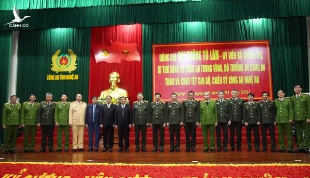 Phát huy truyền thống quê hương Xô Viết anh hùng, gặt hái thành tích đặc biệt năm 2021