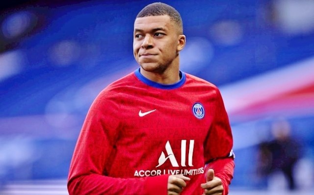 PSG từ chối lời đề nghị hỏi mua Kylian Mbappe