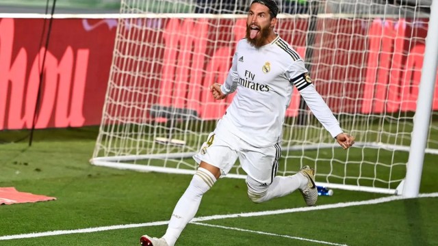 Real Madrid ngắt đuôi Barcelona, tiến gần hơn tới ngôi vô địch