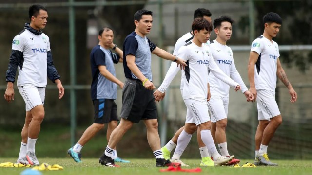 Sài Gòn FC - HAGL: Chờ tài HLV Kiatisak phá 'dớp' sân Thống Nhất