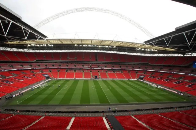 Wembley - sân vận động tổ chức số trận đấu nhiều nhất