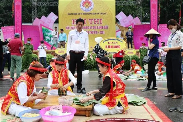 Sôi nổi hội thi bánh chưng, bánh giầy