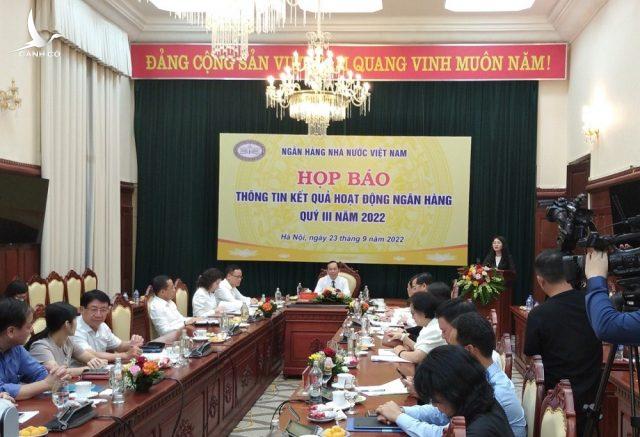 Sự thật việc NHNN họp khẩn các ngân hàng về vấn đề thanh khoản