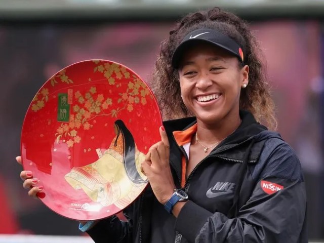 Tay vợt Naomi Osaka phá vỡ kỷ lục thu nhập