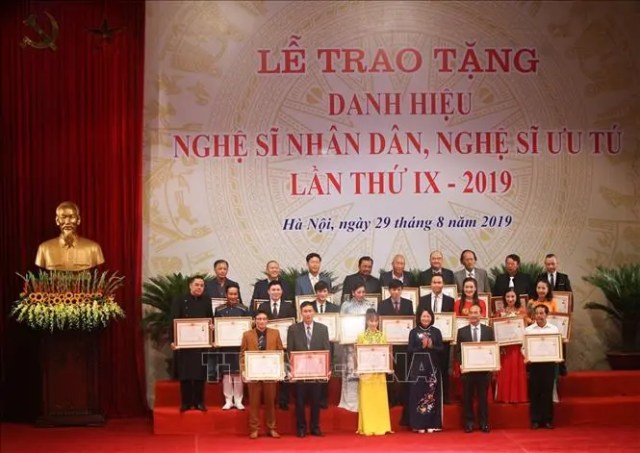 Góp ý sửa đổi, bổ sung quy định về xét tặng danh hiệu 'Nghệ sỹ Nhân dân', 'Nghệ sỹ Ưu tú'