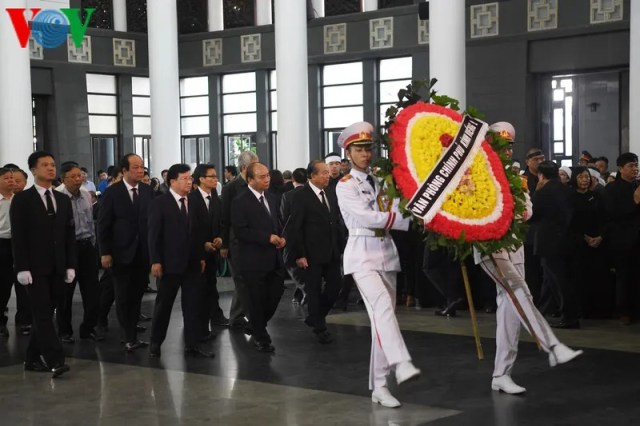 Thủ tướng, Chủ tịch Quốc hội cùng lãnh đạo Đảng, Nhà nước dự lễ tang ông Vũ Mão