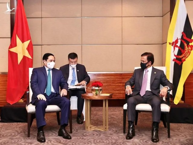 Thủ tướng Phạm Minh Chính kết thúc tốt đẹp chuyến công tác tham dự Hội nghị các Nhà Lãnh đạo ASEAN Thủ tướng Phạm Minh Chính kết thúc tốt đẹp chuyến công tác tham dự Hội nghị các Nhà Lãnh đạo ASEAN