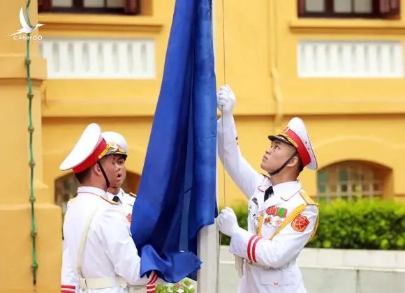 Tiếp tục kề vai, ASEAN sẽ vượt qua bất kỳ thách thức nào