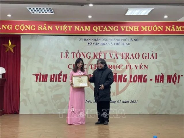 Tôn vinh tập thể, cá nhân có sáng kiến phát huy truyền thống Thăng Long - Hà Nội