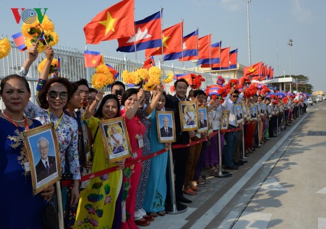 Tổng Bí thư, Chủ tịch nước bắt đầu thăm cấp Nhà nước tới Campuchia