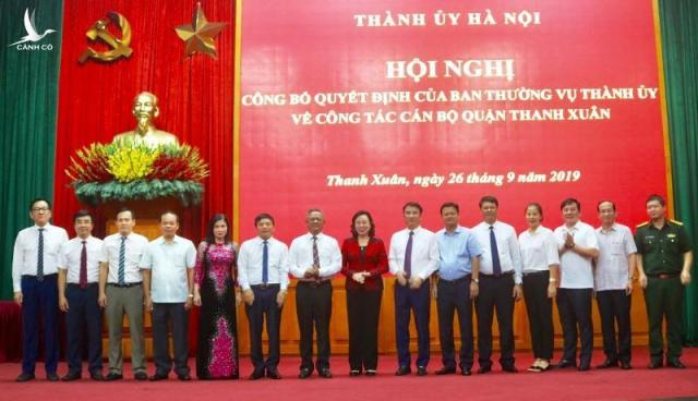 Trao quyết định bổ nhiệm tân Bí thư quận Thanh Xuân