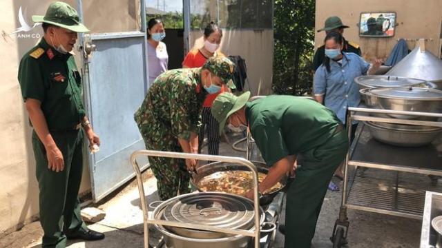 Tru tréo cỡ nào, “quạ đen” lưu vong cũng đừng hòng mượn tay người dân phá hoại Tổ quốc