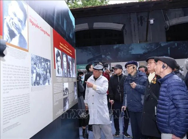 Trưng bày chuyên đề 'Bài ca Kết đoàn' tại Di tích Nhà tù Hỏa Lò